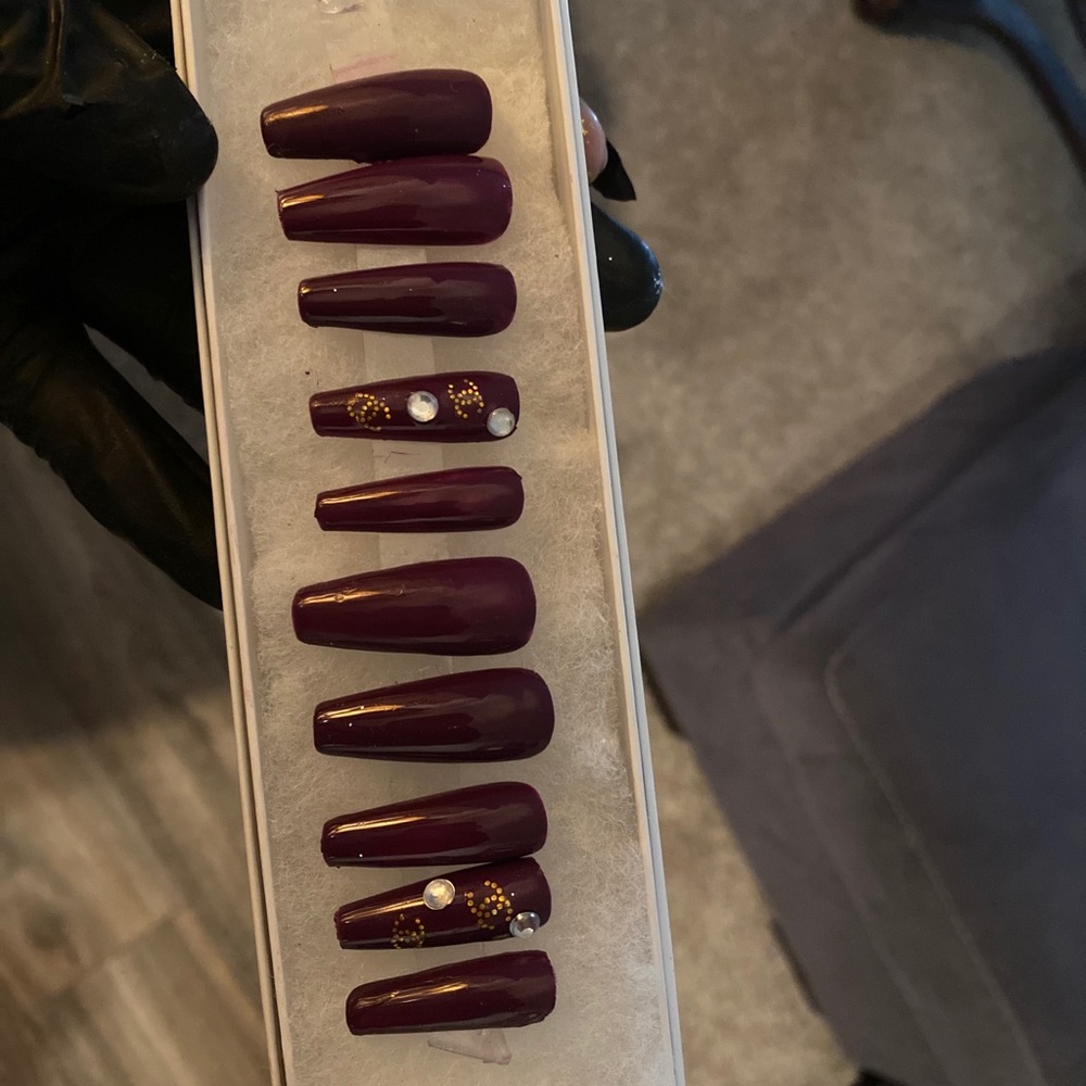 Custom press on nails - Picture 11 of 16